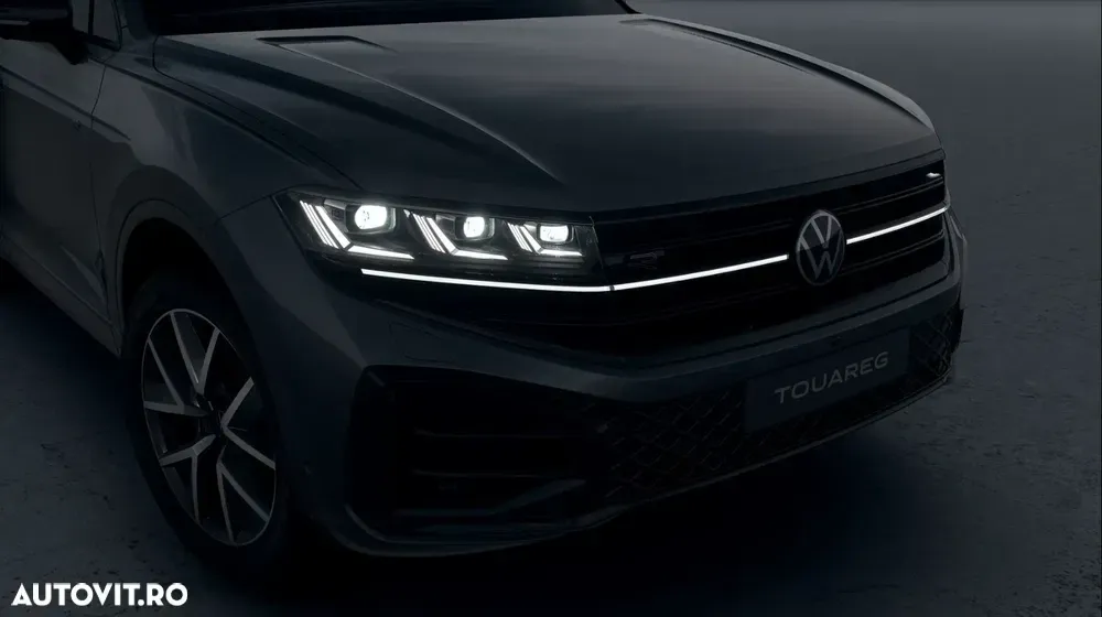 Volkswagen Touareg V6 TDI 4MOTION R-Line — imagine 4
