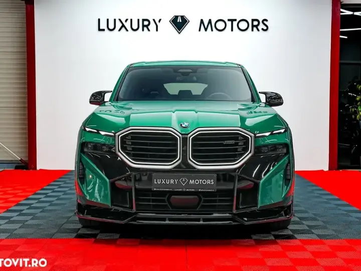 BMW XM