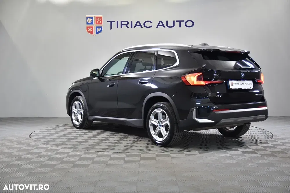 BMW X1 xDrive25e AT PHEV — imagine 3