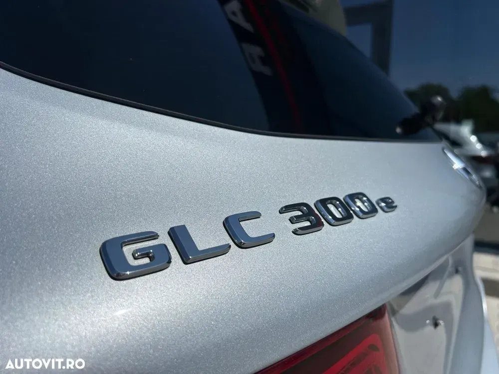 Mercedes-Benz GLC X253 300 e 4Matic 9G-TRONIC AMG Line — imagine 3