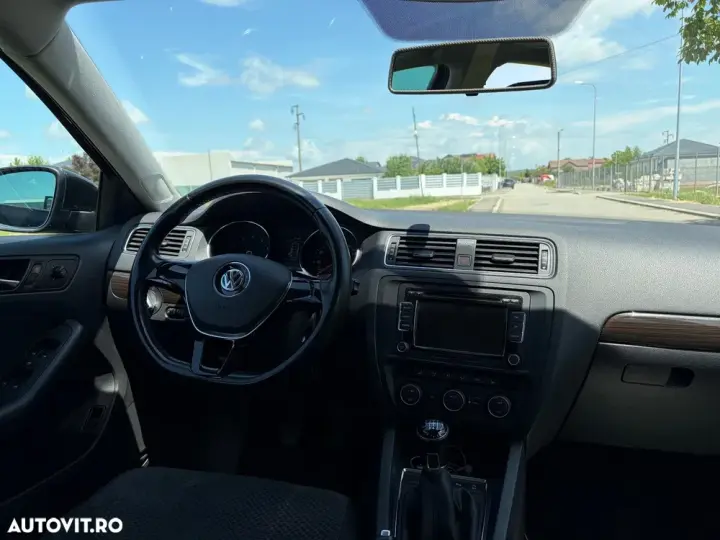 Volkswagen Jetta A6 1.2 TSI BMT Trendline
