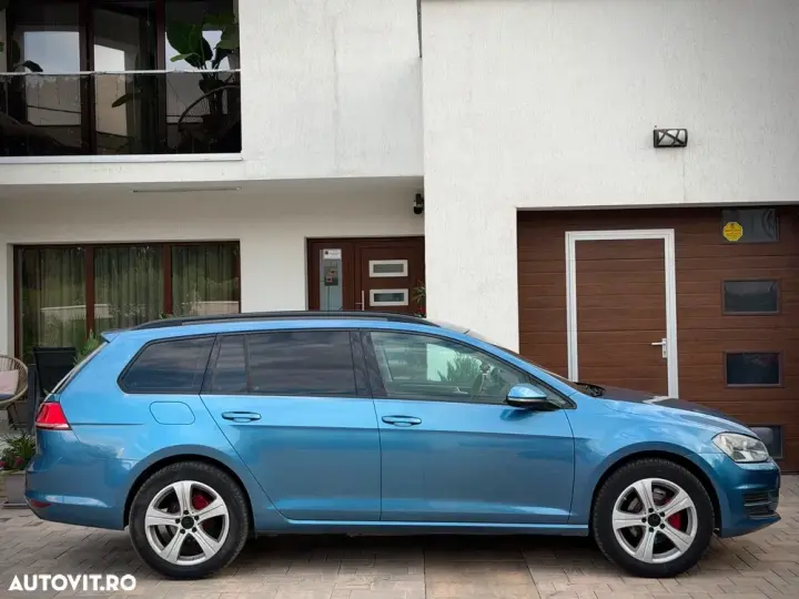 Volkswagen Golf VII 1.6 TDI BlueMotion Technology DSG Comfortline