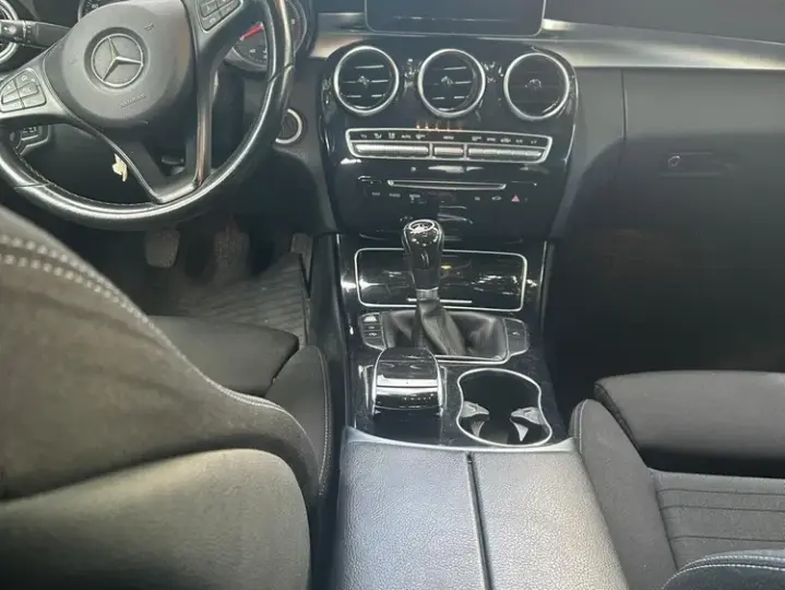 Mercedes-Benz C W205 200 d