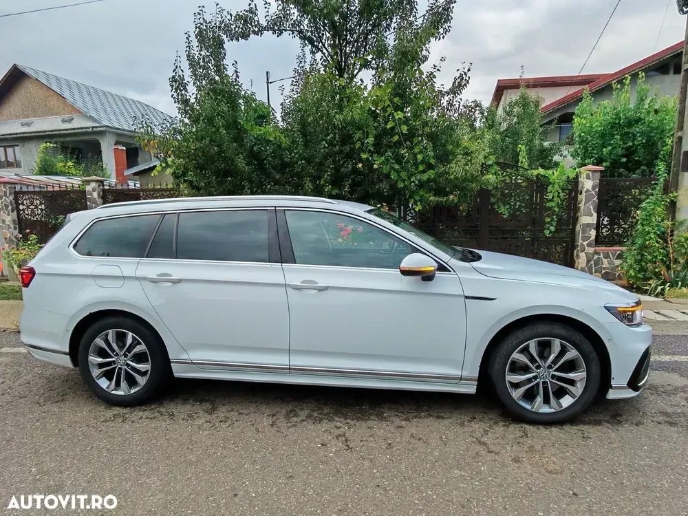 Volkswagen Passat B8 2.0 TDI DSG R Executive — imagine 2