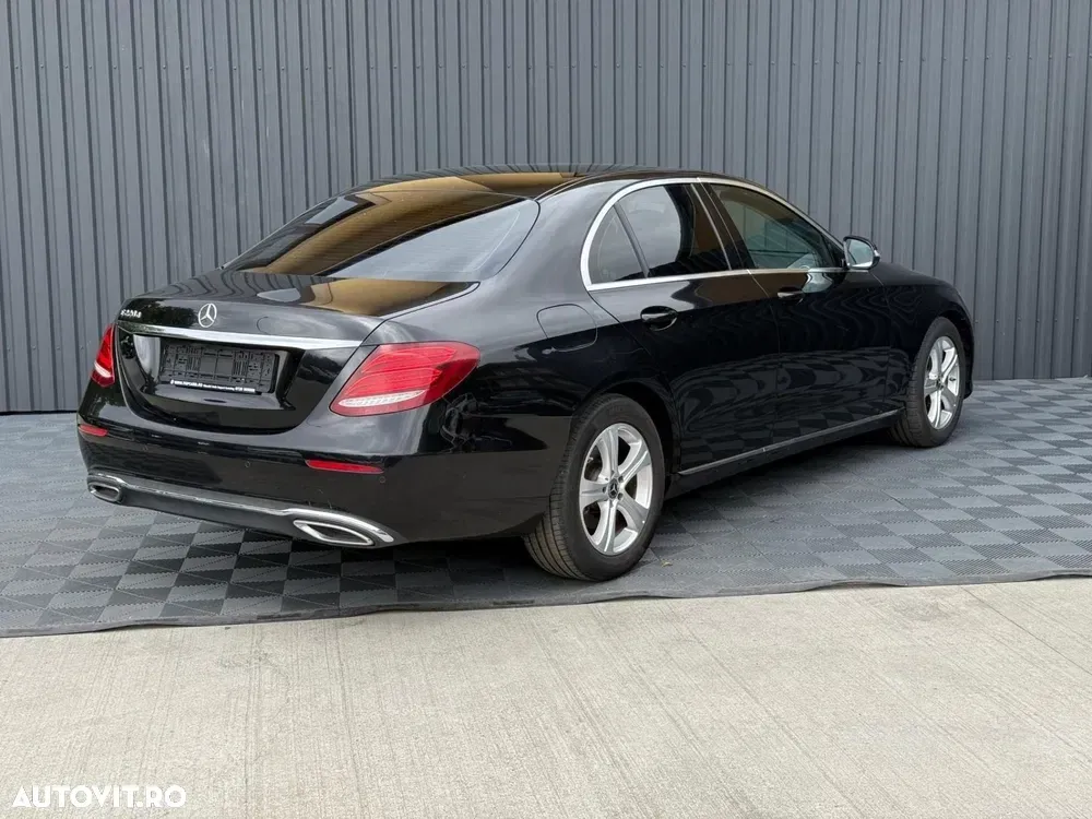 Mercedes-Benz E 220 d 9G-TRONIC Avantgarde — imagine 4