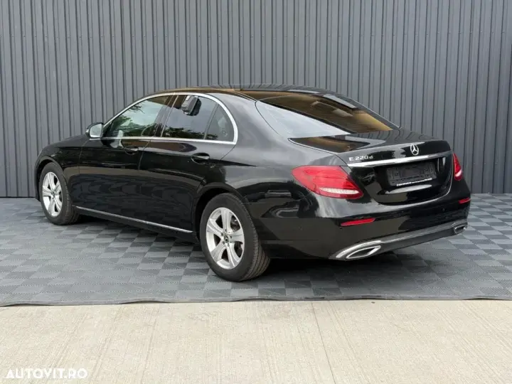 Mercedes-Benz E 220 d 9G-TRONIC Avantgarde