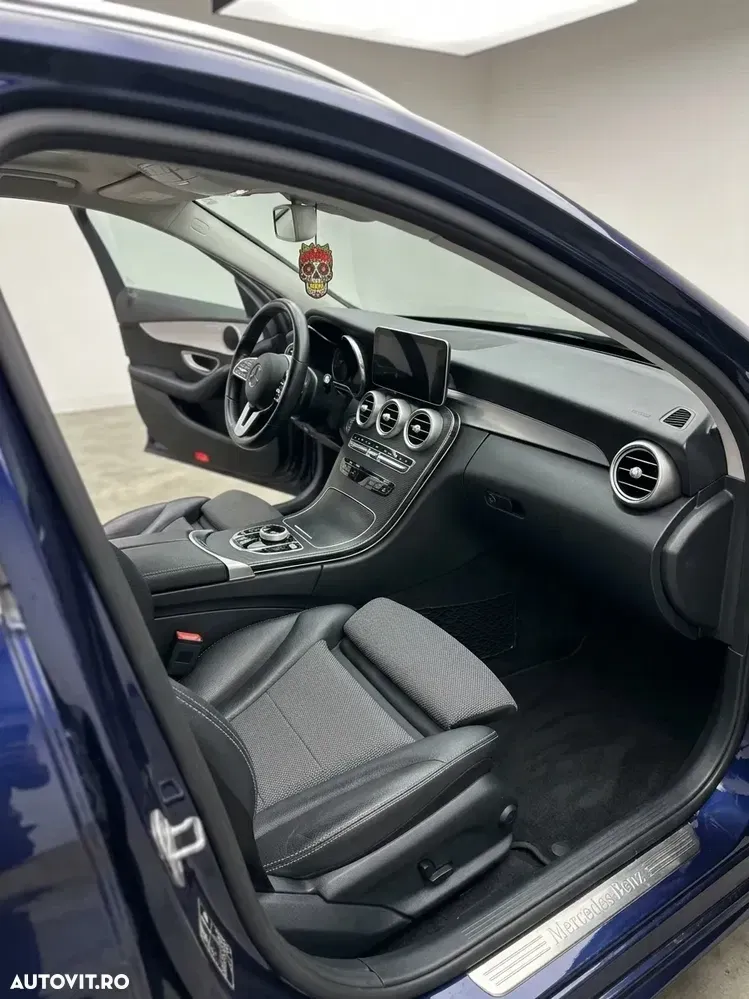 Mercedes-Benz C W205 200 MHEV — imagine 6