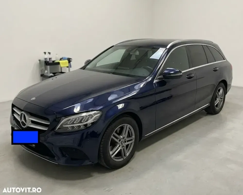 Mercedes-Benz C W205 200 MHEV — imagine 3