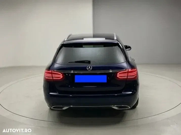 Mercedes-Benz C W205 200 MHEV — imagine 4