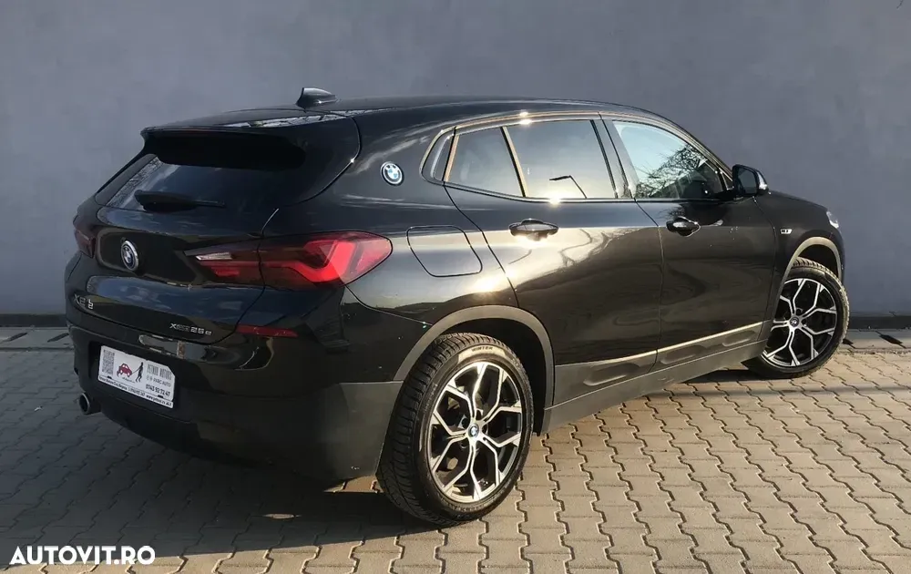 BMW X2 xDrive25e AT PHEV — imagine 3