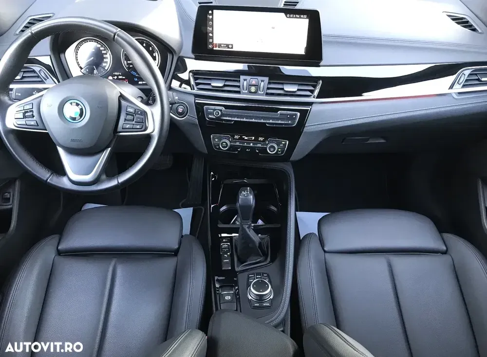 BMW X2 xDrive25e AT PHEV — imagine 5