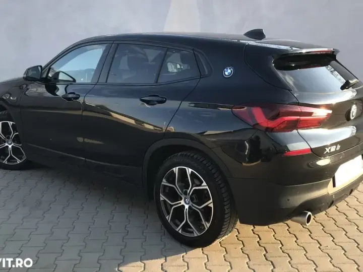 BMW X2 xDrive25e AT PHEV
