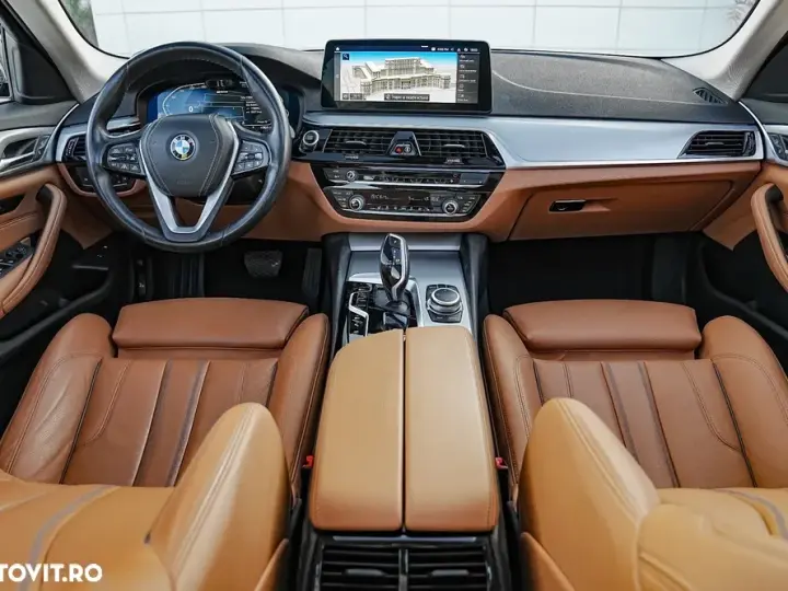 BMW Seria 5 520e Aut.