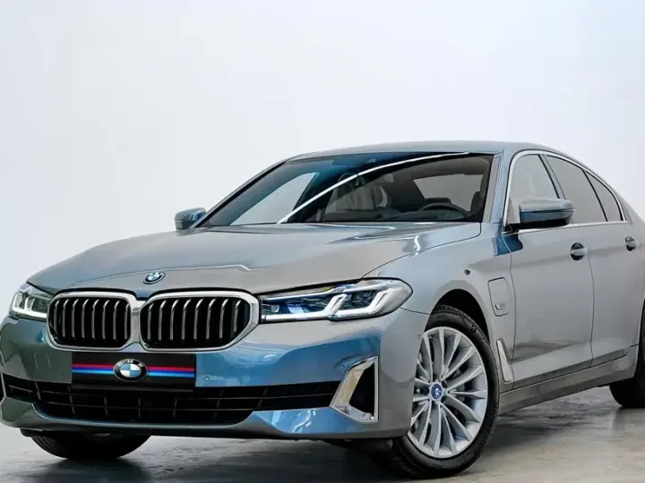 BMW Seria 5 530e xDrive AT PHEV