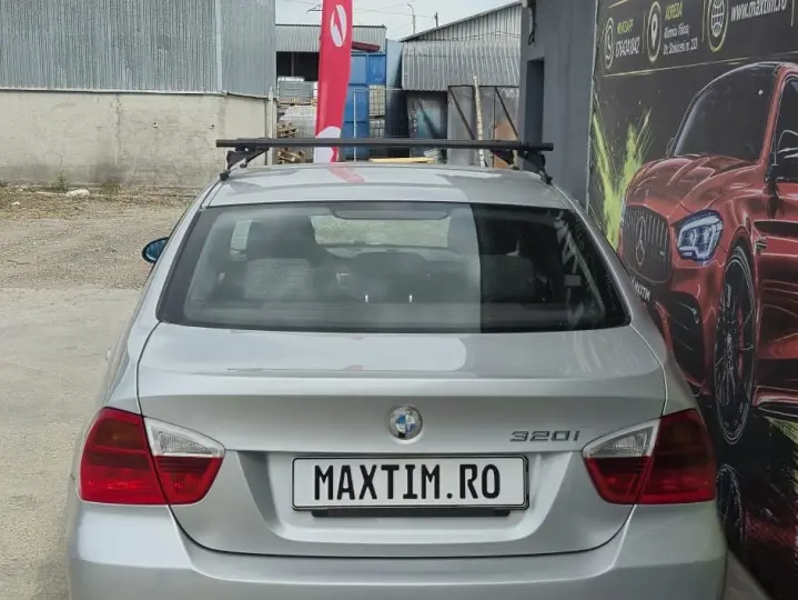BMW Seria 3 E90/E91/E92/E93 [2005 - 2013] 320i