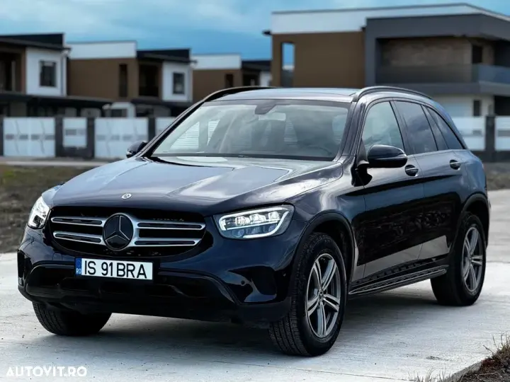 Mercedes-Benz GLC X253 300 4MATIC