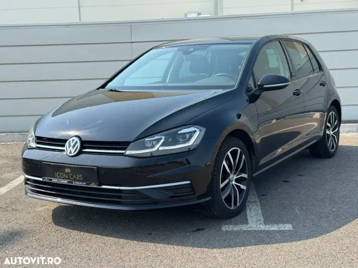 Volkswagen Golf VII