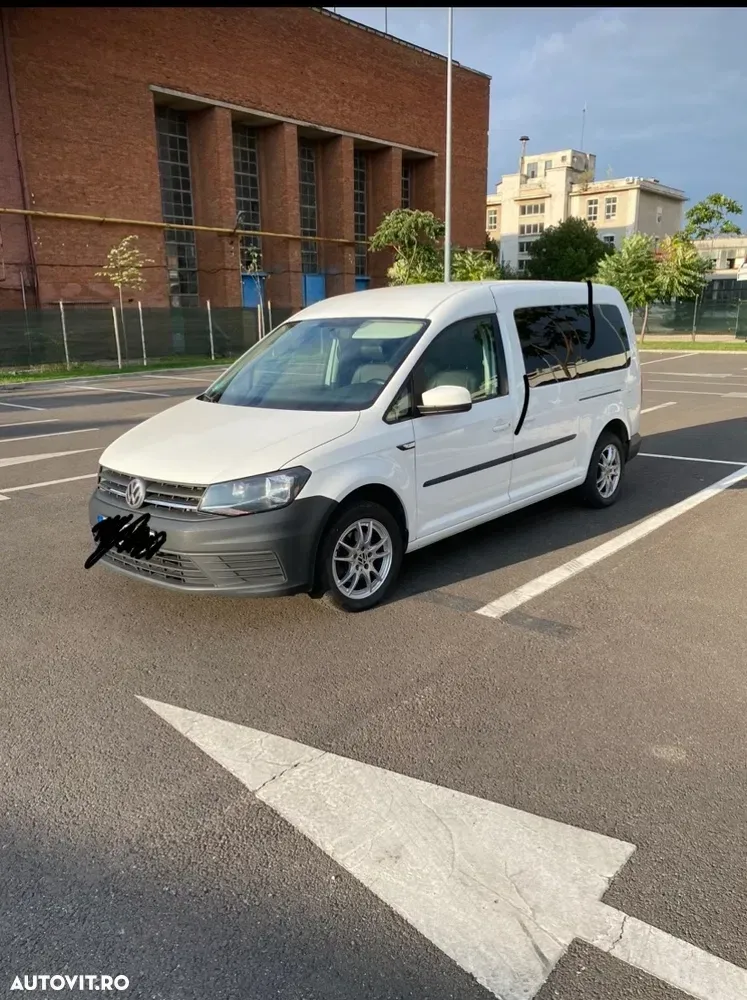 Volkswagen Caddy Maxi — imagine 3
