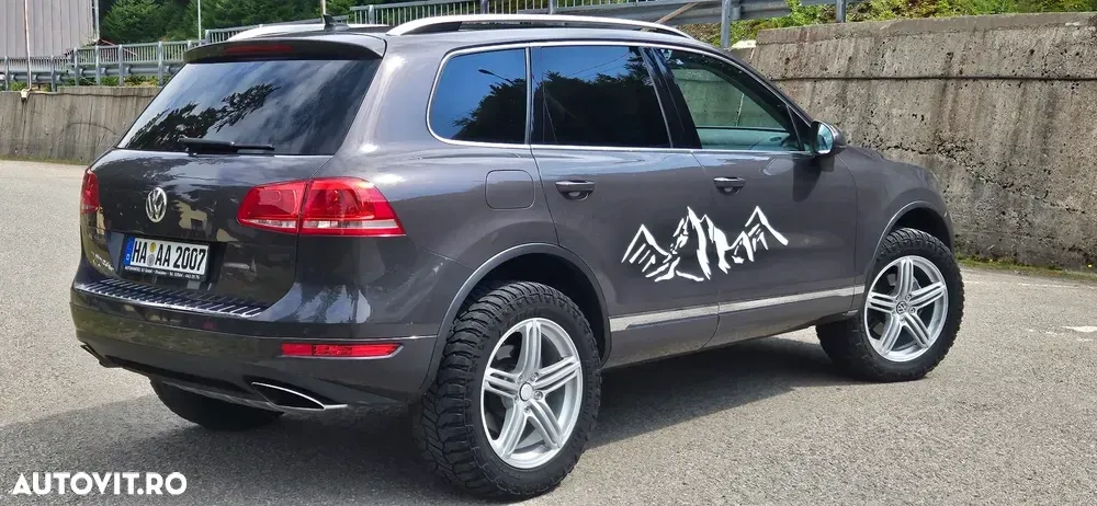 Volkswagen Touareg II 3.0 V6 TDI BMT Terrain Tech — imagine 4