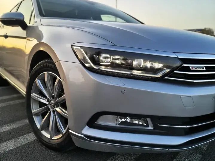 Volkswagen Passat B8 2.0 TDI SCR 4Mot DSG Highline