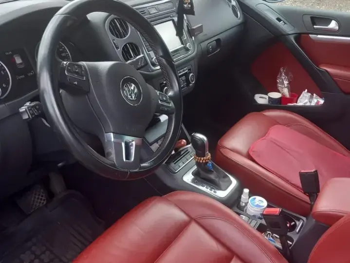 Volkswagen Tiguan 2.0 TDI 4Motion DSG BMT Sport & Style