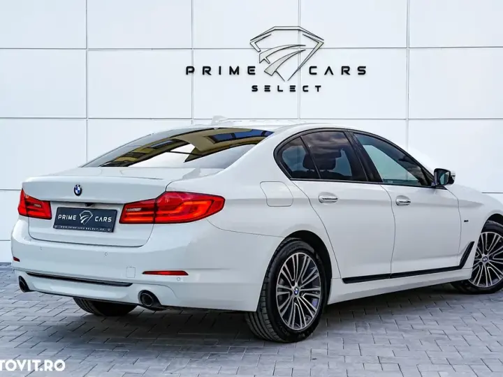 BMW Seria 5 520d Aut. Sport Line