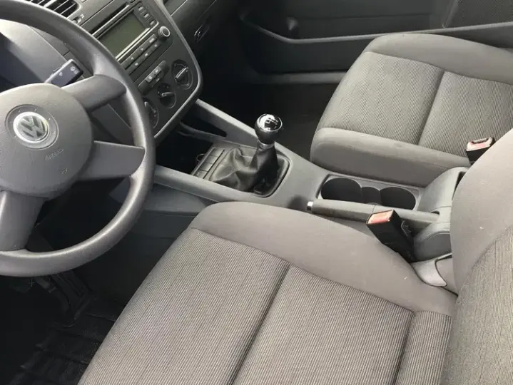 Volkswagen Golf V