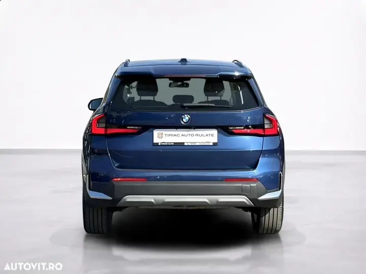BMW X1 sDrive20i AT MHEV