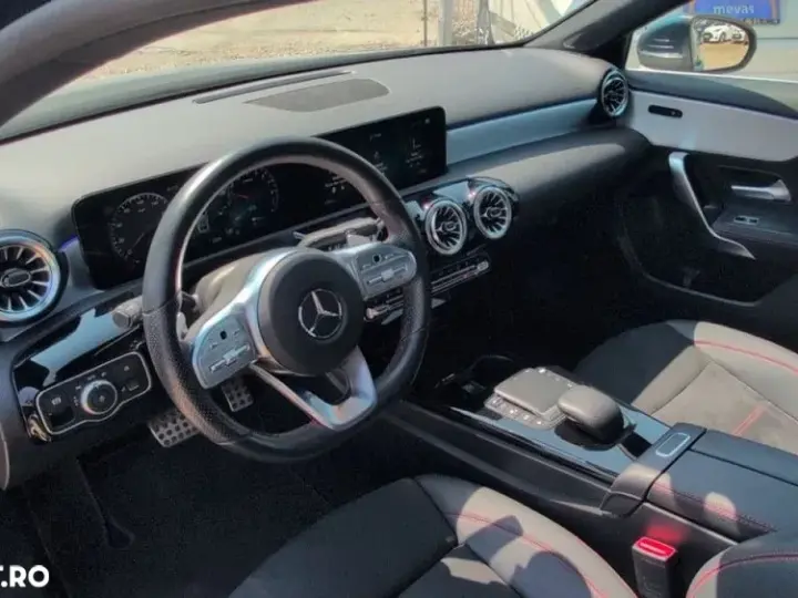 Mercedes-Benz A 250