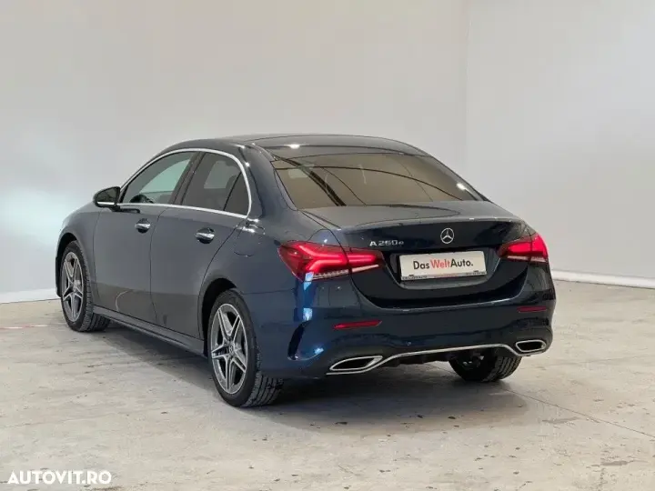 Mercedes-Benz A 250