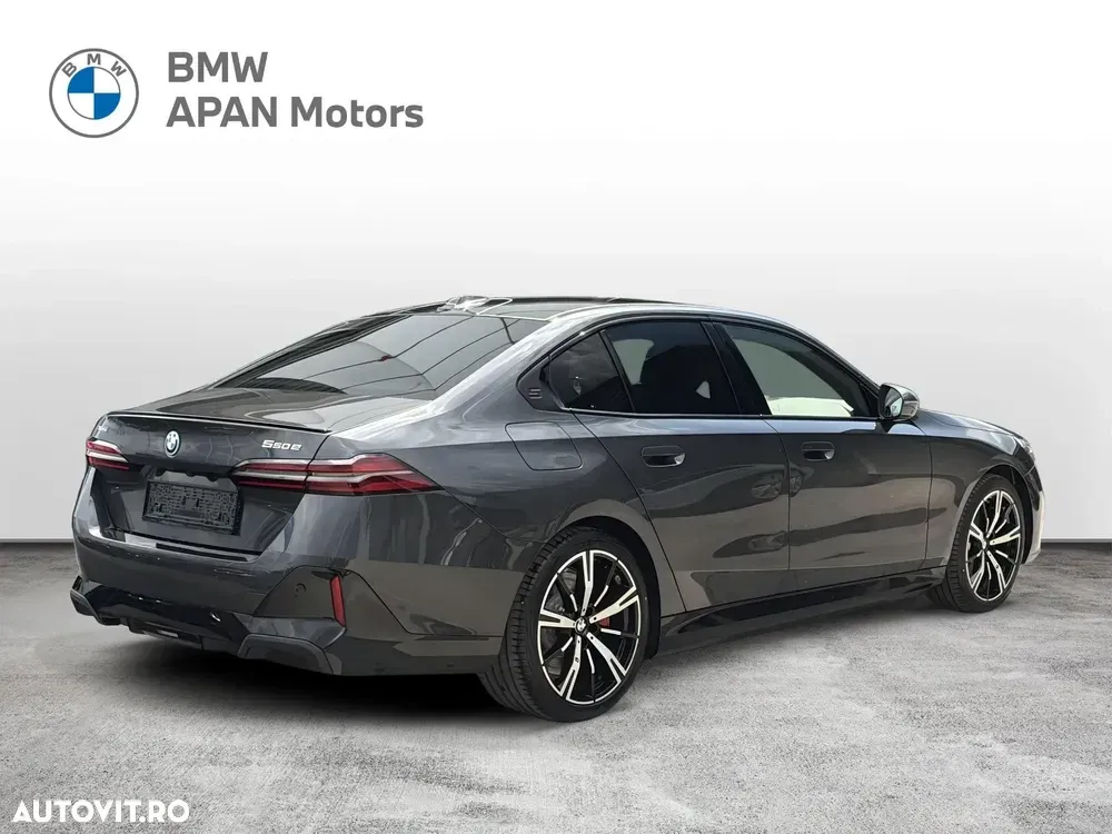 BMW Seria 5 G60/G61 550e xDrive AT PHEV — imagine 5