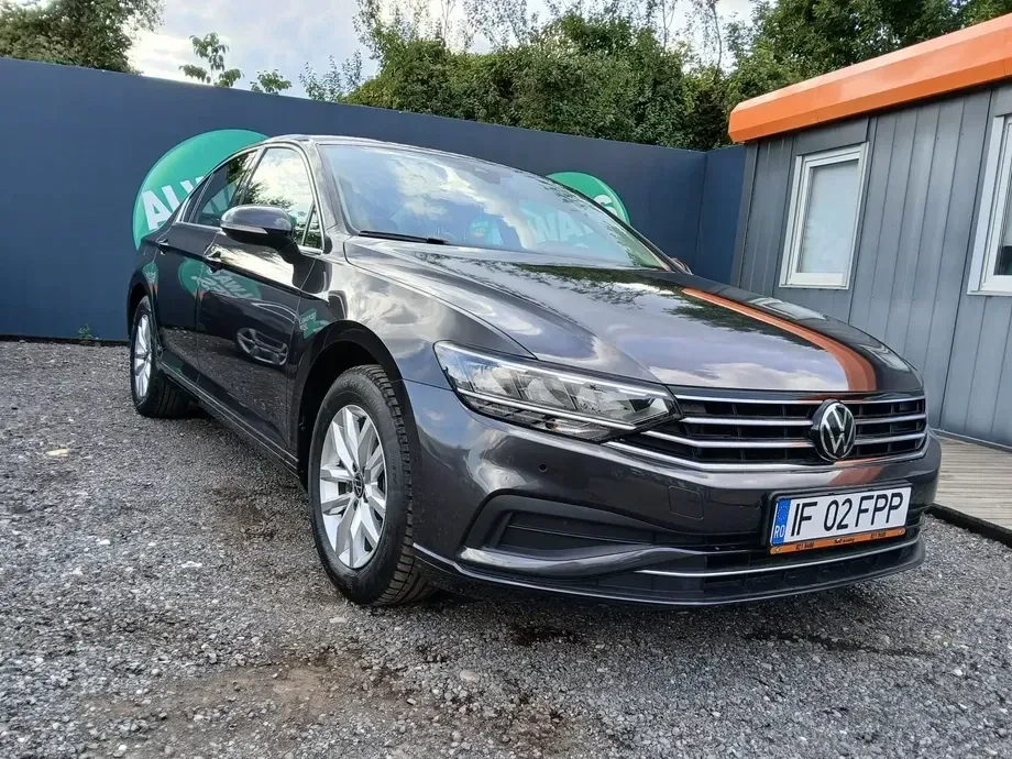 Volkswagen Passat 2.0 TDI Comfortline — imagine 2