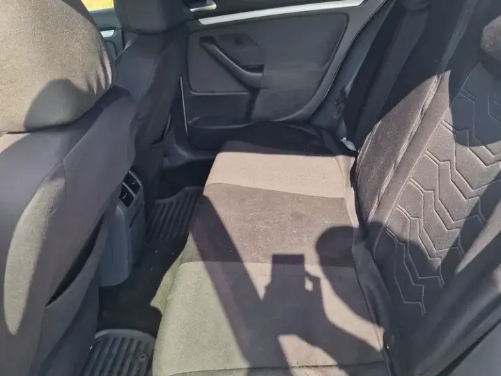 Volkswagen Golf V