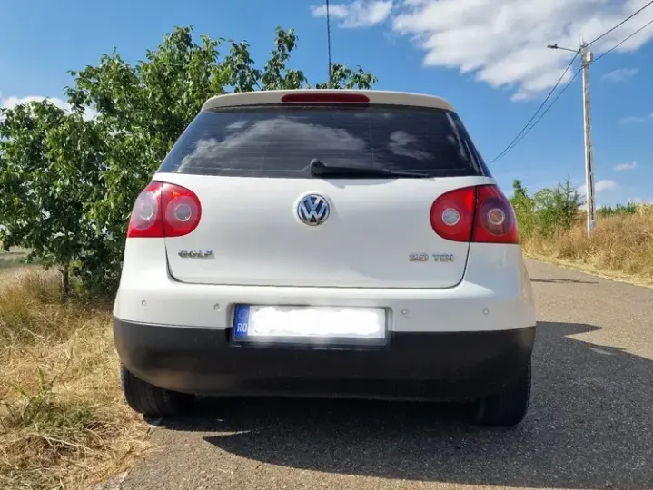 Volkswagen Golf V
