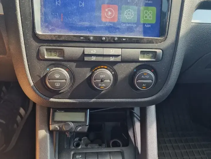 Volkswagen Golf V