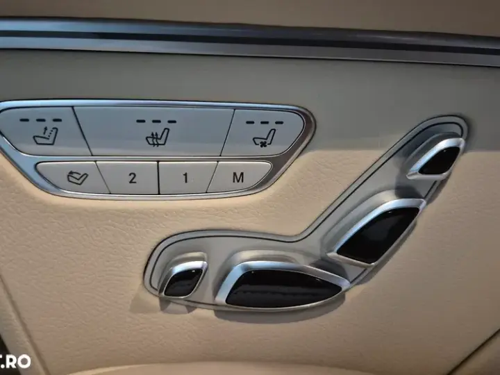 Mercedes-Benz V 300 d 237 CP AWD 9AT Horizon