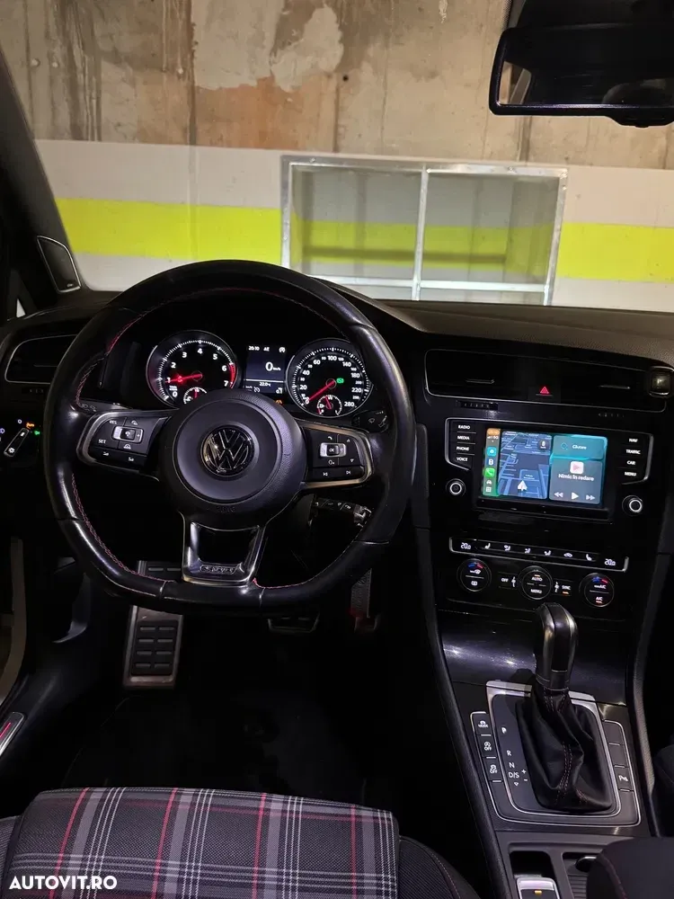 Volkswagen Golf VII — imagine 4
