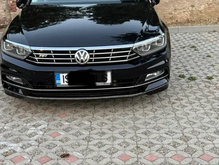 Volkswagen Passat B8 2.0 TDI DSG Highline