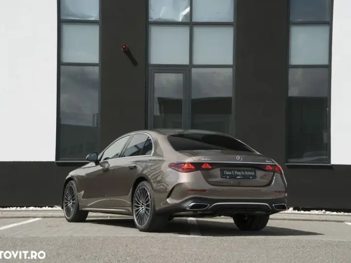 Mercedes-Benz E