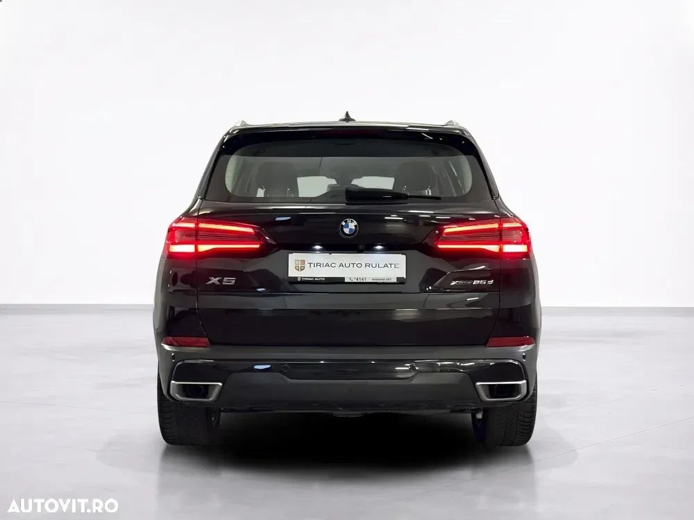 BMW X5 — imagine 5