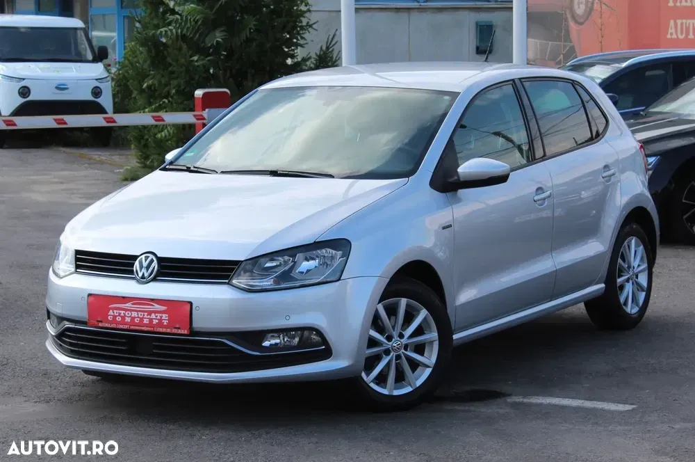 Volkswagen Polo VI 1.4 TDI Blue Motion Technology Lounge — imagine 3