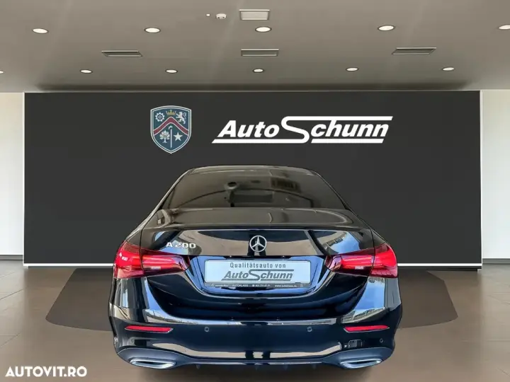 Mercedes-Benz A 200 W177/V177 Sedan 7G-DCT AMG Line
