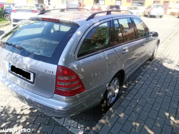 Mercedes-Benz C W203 220 T CDI Elegance