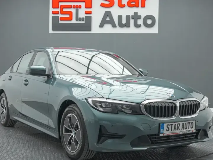 BMW Seria 3 G20/G21 318d Advantage