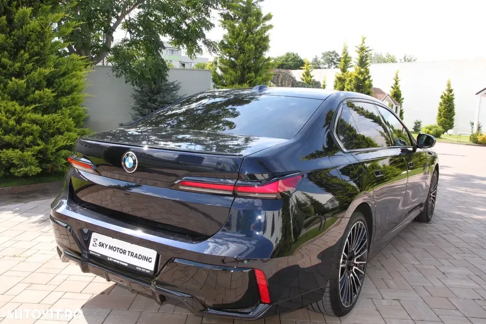 BMW Seria 7 G70 [2022-Prezent] — imagine 2