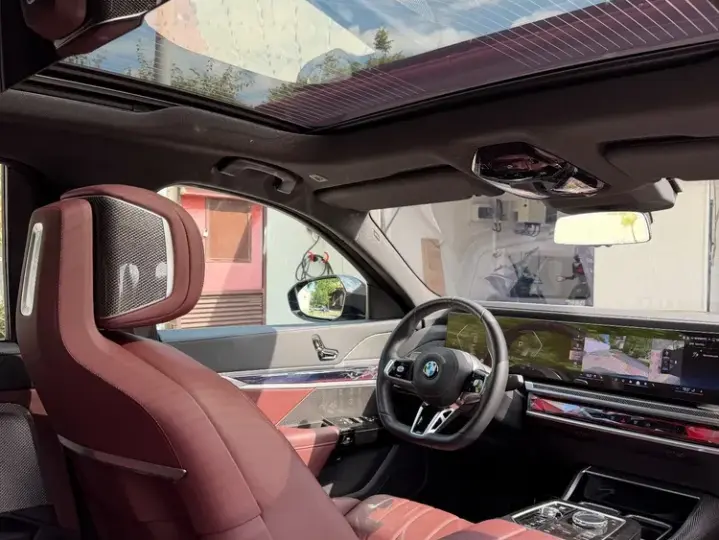 BMW Seria 7 G70 [2022-Prezent]