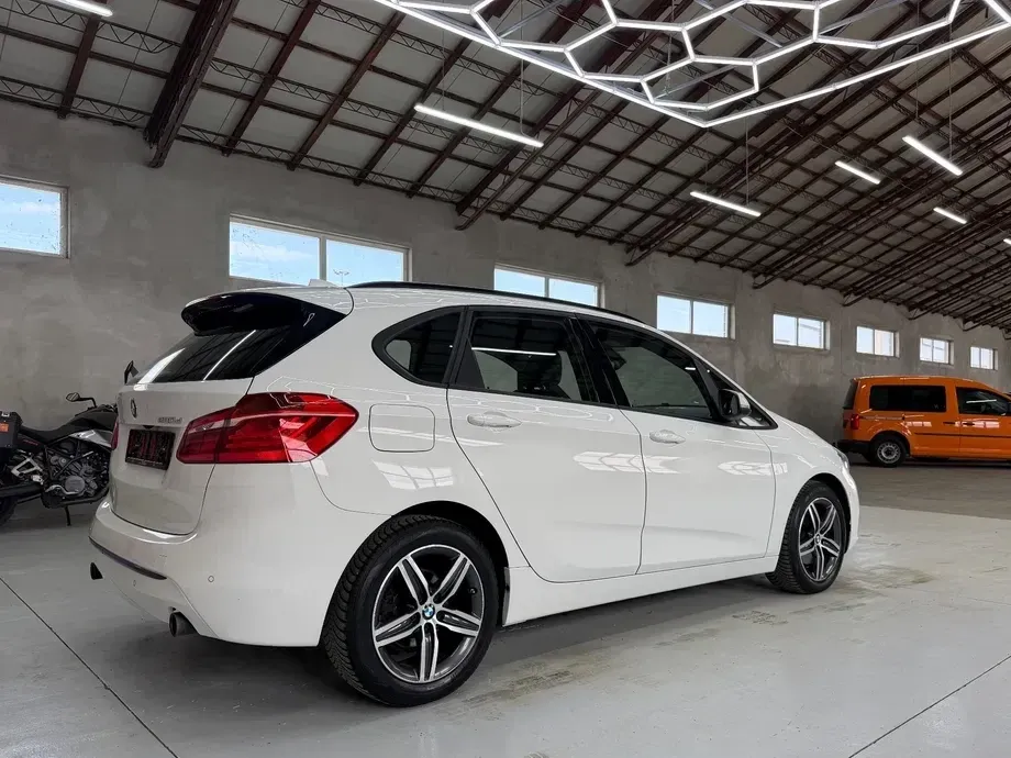 BMW Seria 2 220d Aut. Sport Line — imagine 4