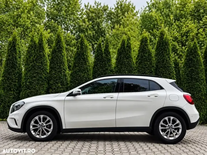 Mercedes-Benz GLA X156 180 d 7G-DCT StreetStyle