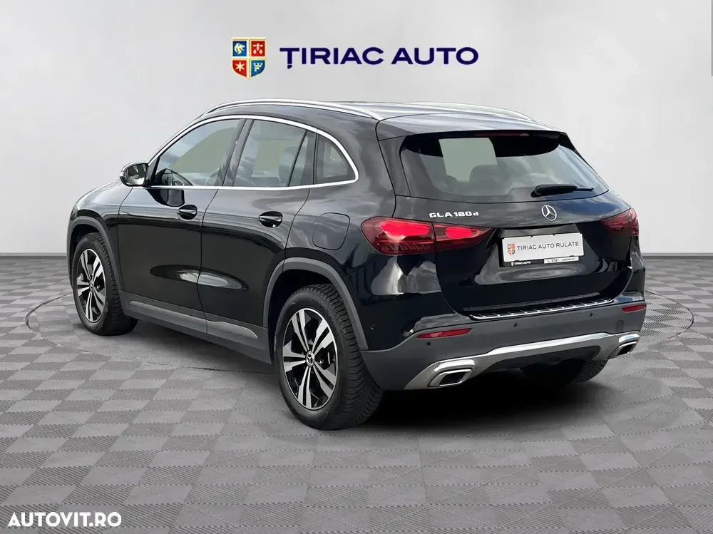Mercedes-Benz GLA H247 180 d Aut. — imagine 3