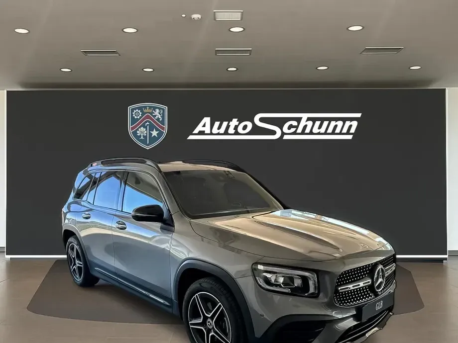 Mercedes-Benz GLB 200 4MATIC 8G-DCT AMG Line — imagine 3